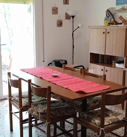 Appartamento In Centro Бибионе Экстерьер фото